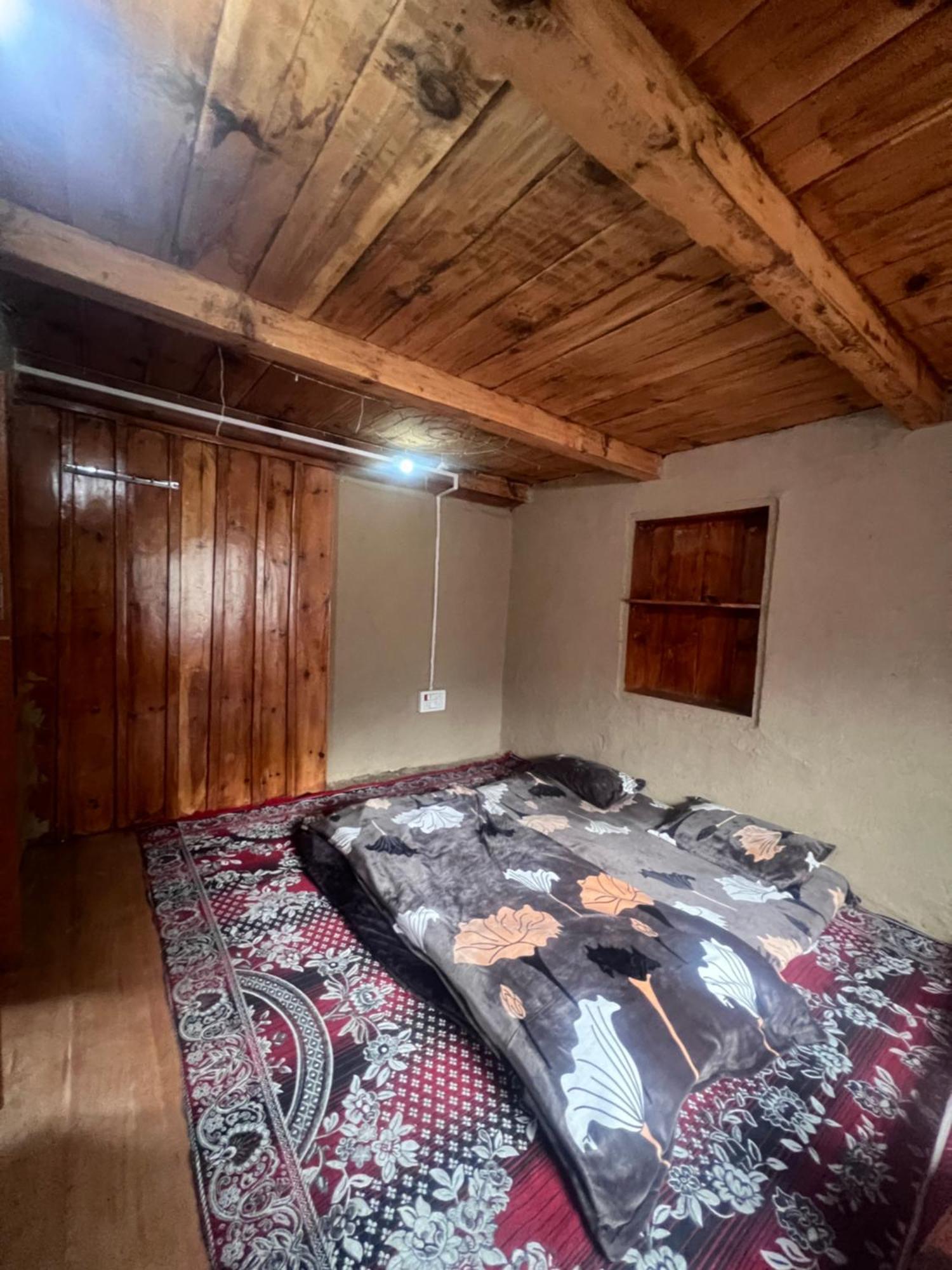 Old Brahma Homestay Kalgha Экстерьер фото