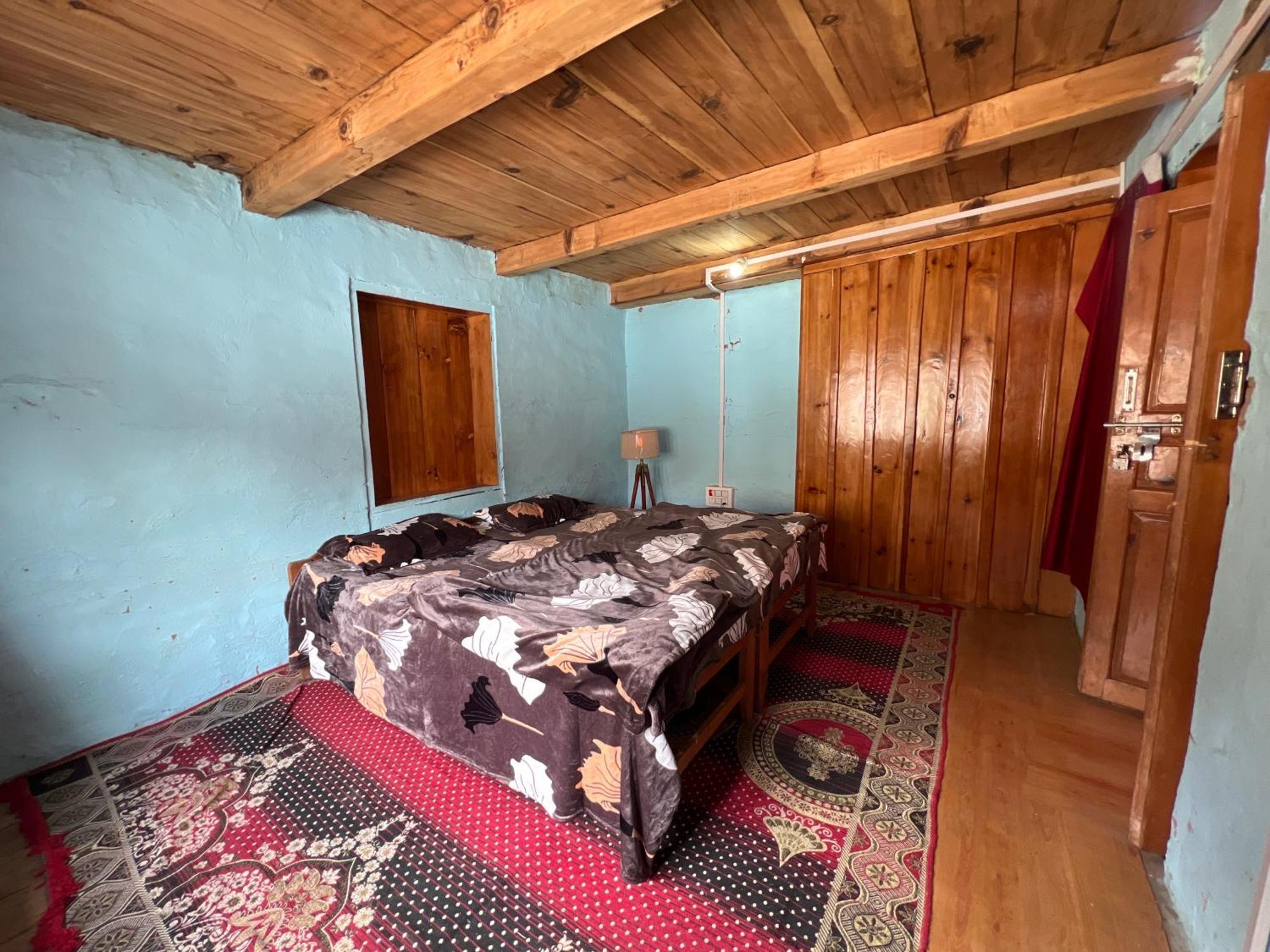 Old Brahma Homestay Kalgha Экстерьер фото